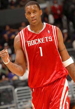 梅西：布斯克茨和阿尔巴能以这样的方式退役非常美好（梅西：布斯克茨、阿尔巴能以这种方式退役，令人欣慰）