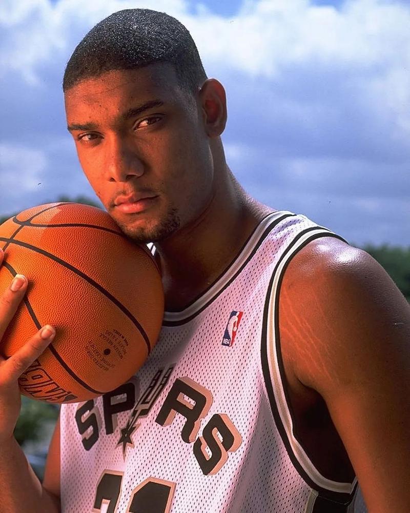 体育总局：国家男篮2028年获奥运资格，女篮跻身世界一流（体育总局称：国家男篮锁定2028年奥运席位，女篮迈入世界一流水平）