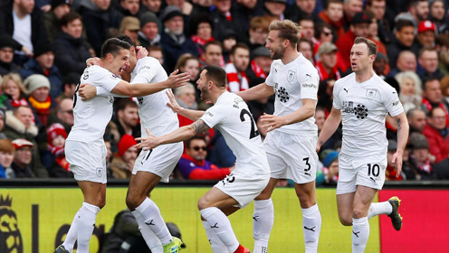 D站米兰哥第13集：以彼之道还施彼身和压力山大的裁判（D站米兰哥第13期：以其人之道还治其人之身与压力爆表的裁判）