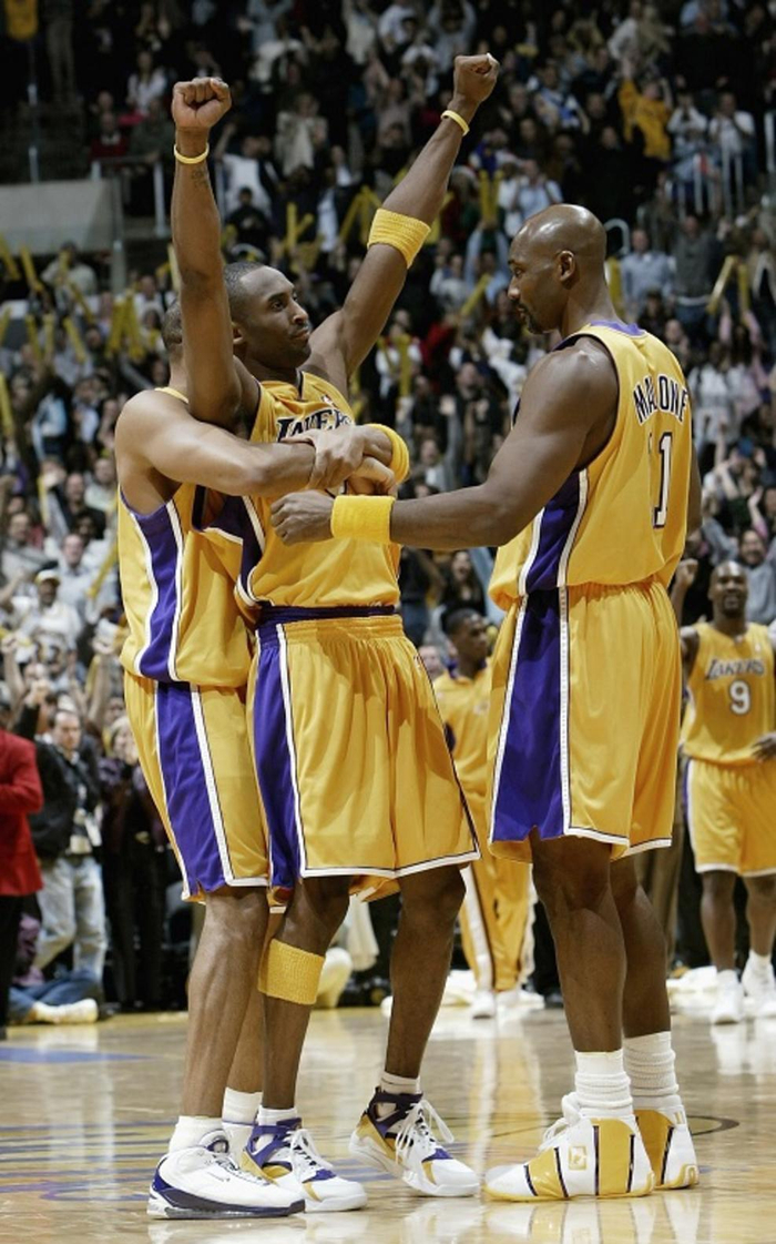 连下两城，格林伍德成马赛近15年首位欧冠客场梅开二度的球员（格林伍德欧冠客场双响，成马赛近15年首人）