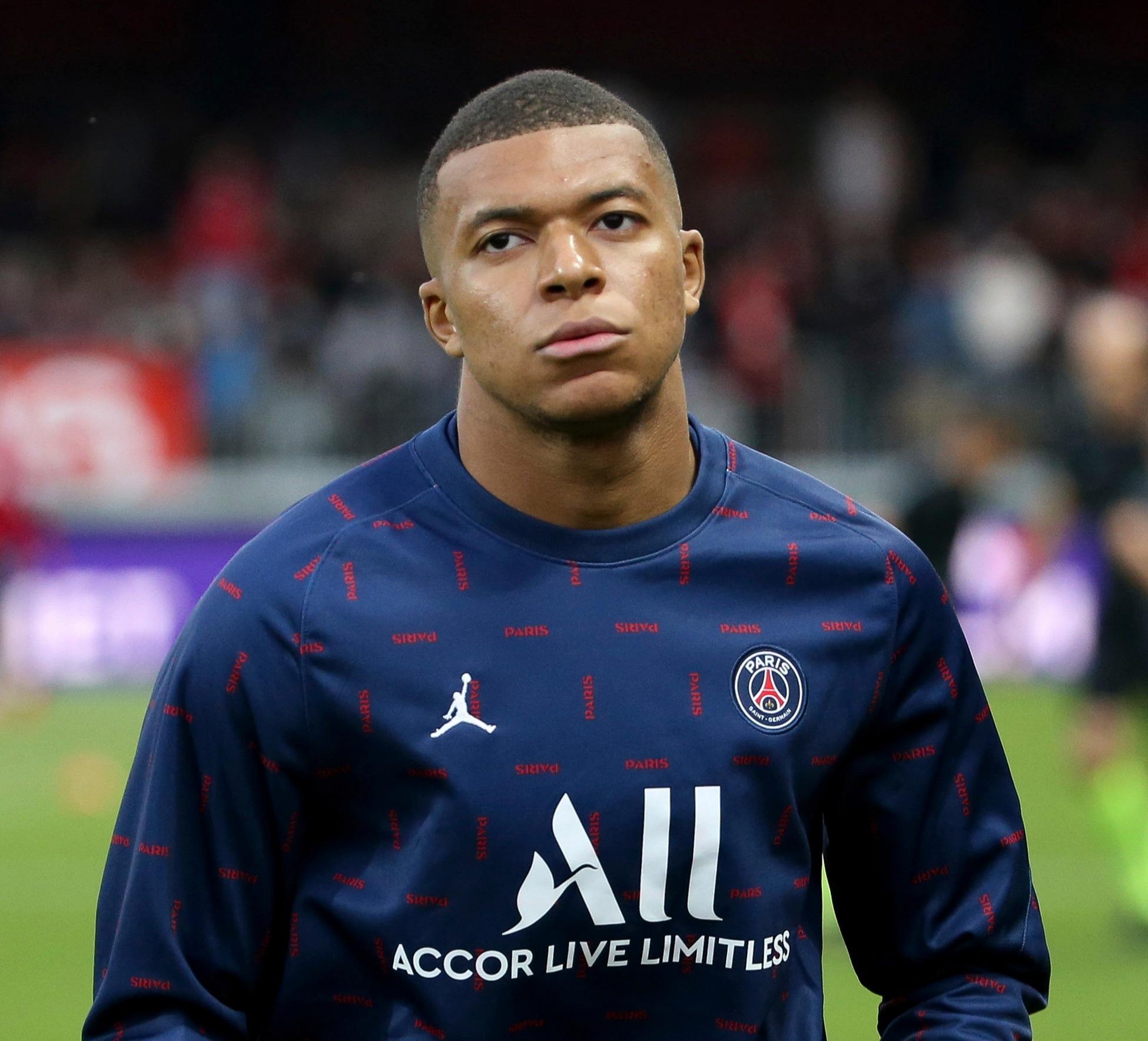 绿帽：格拉斯纳获得利物浦高层认可，已成替代斯洛特最大热门（格拉斯纳获利物浦高层认可，成取代斯洛特的最热门人选）