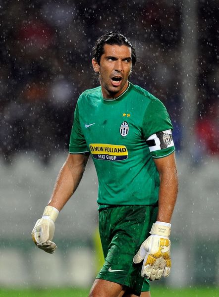 姆巴佩达成西甲50场里程碑，此前49场贡献47球7助（姆巴佩迎西甲第50战里程碑：前49场斩获47球+7助攻）