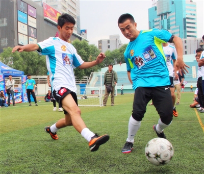 极速下滑！猛龙近7战6败跌至东部第5，仅领先第9半个胜场（颓势难挡！猛龙近7场6负滑至东部第5，领先第9仅0.5个胜场）