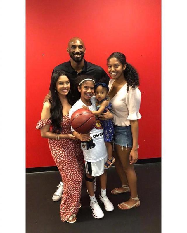 图片报：格雷茨卡的拜仁生涯可能将结束，拜仁寻找年轻替代者（图片报：格雷茨卡或将告别拜仁，球队正物色年轻接班人）