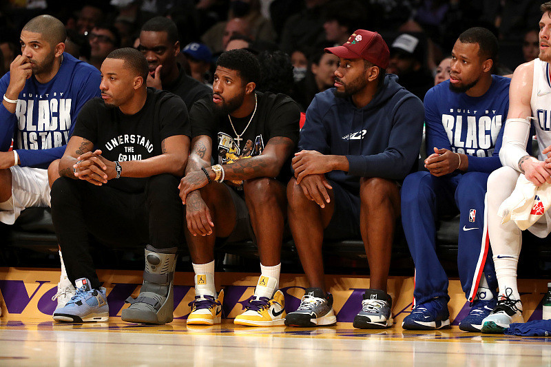 曼奇尼谈带伤比赛：除非把我腿弄断，否则别想让我离场（曼奇尼谈带伤出战：除非打断我的腿，否则我绝不下场）