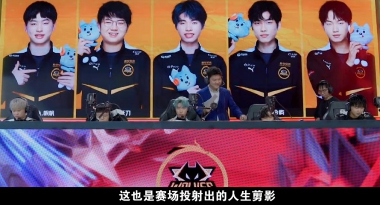 到他的足球 到他的足球